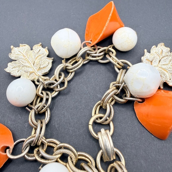 Vintage Chunky Apricot Charm Bracelet - Picture 4 of 4